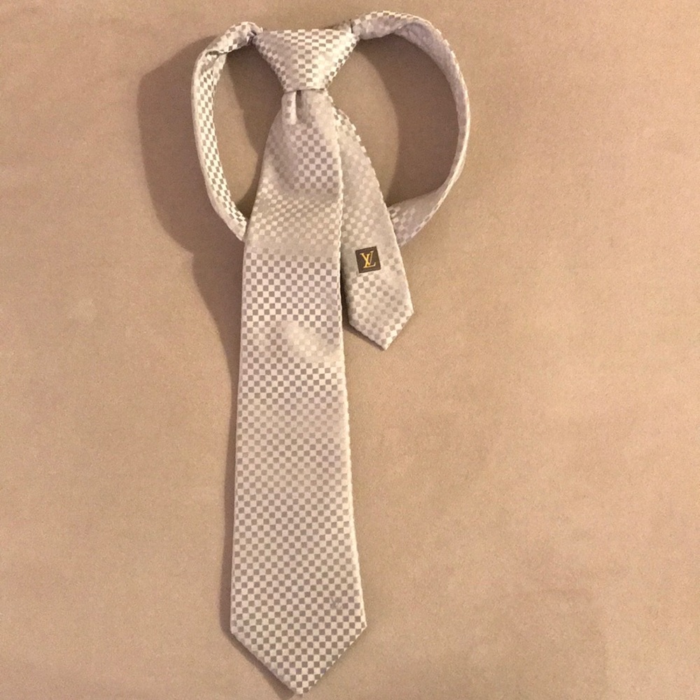 Louis Vuitton tie